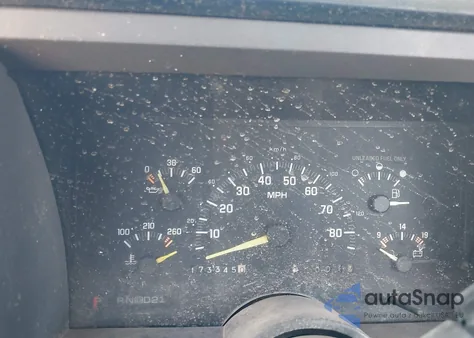 1992 Chevrolet Gmt-400 K1500 z USA, uszkodzony, nr VIN 1GCEK14K1NE101110